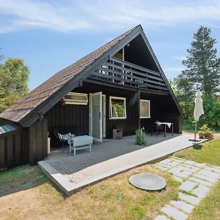 Nadia - 300m To The Fjord By Interhome *